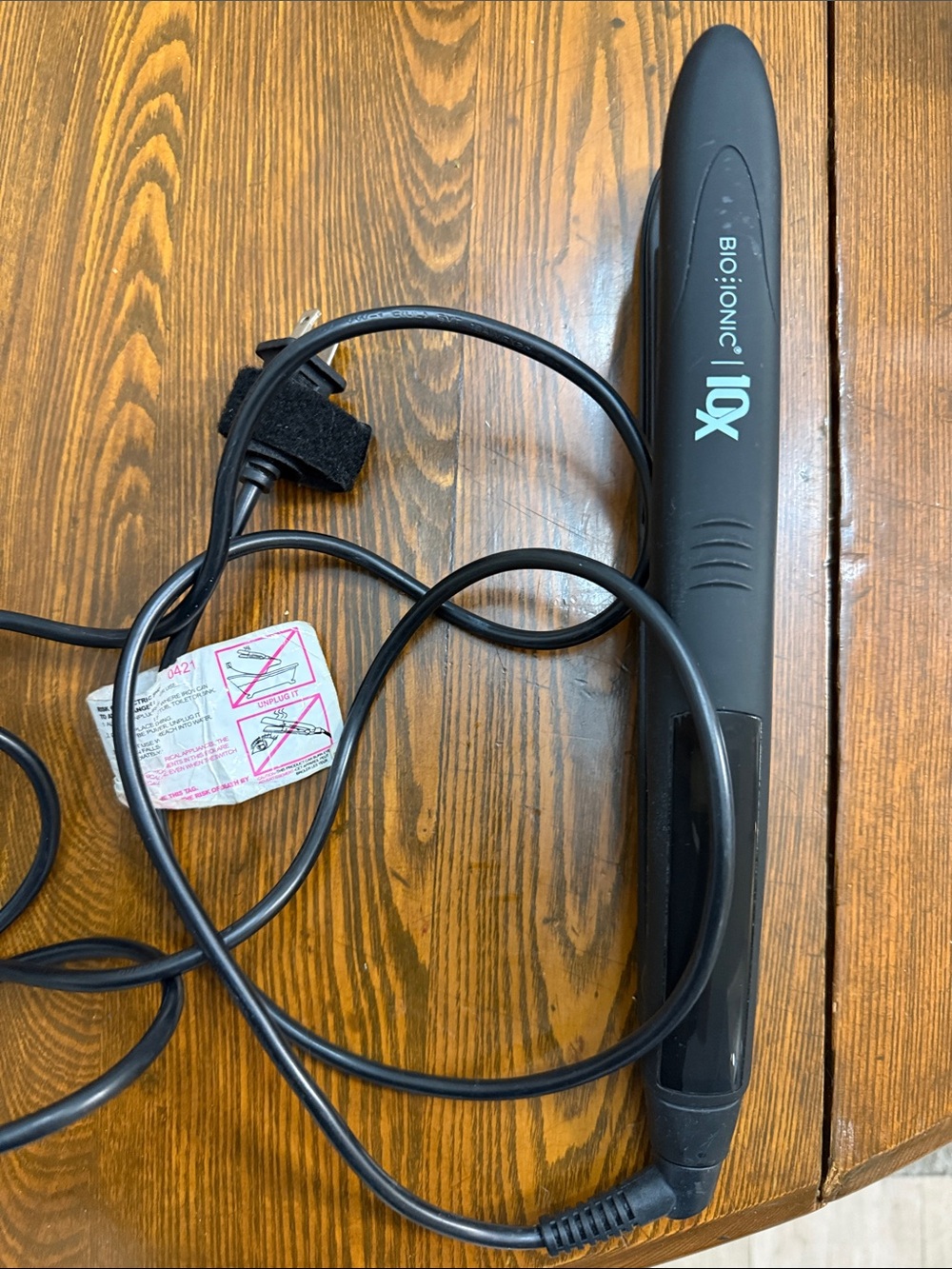 Bio Ionic 10X Black Hair Straightener - Sleek Salon Styling